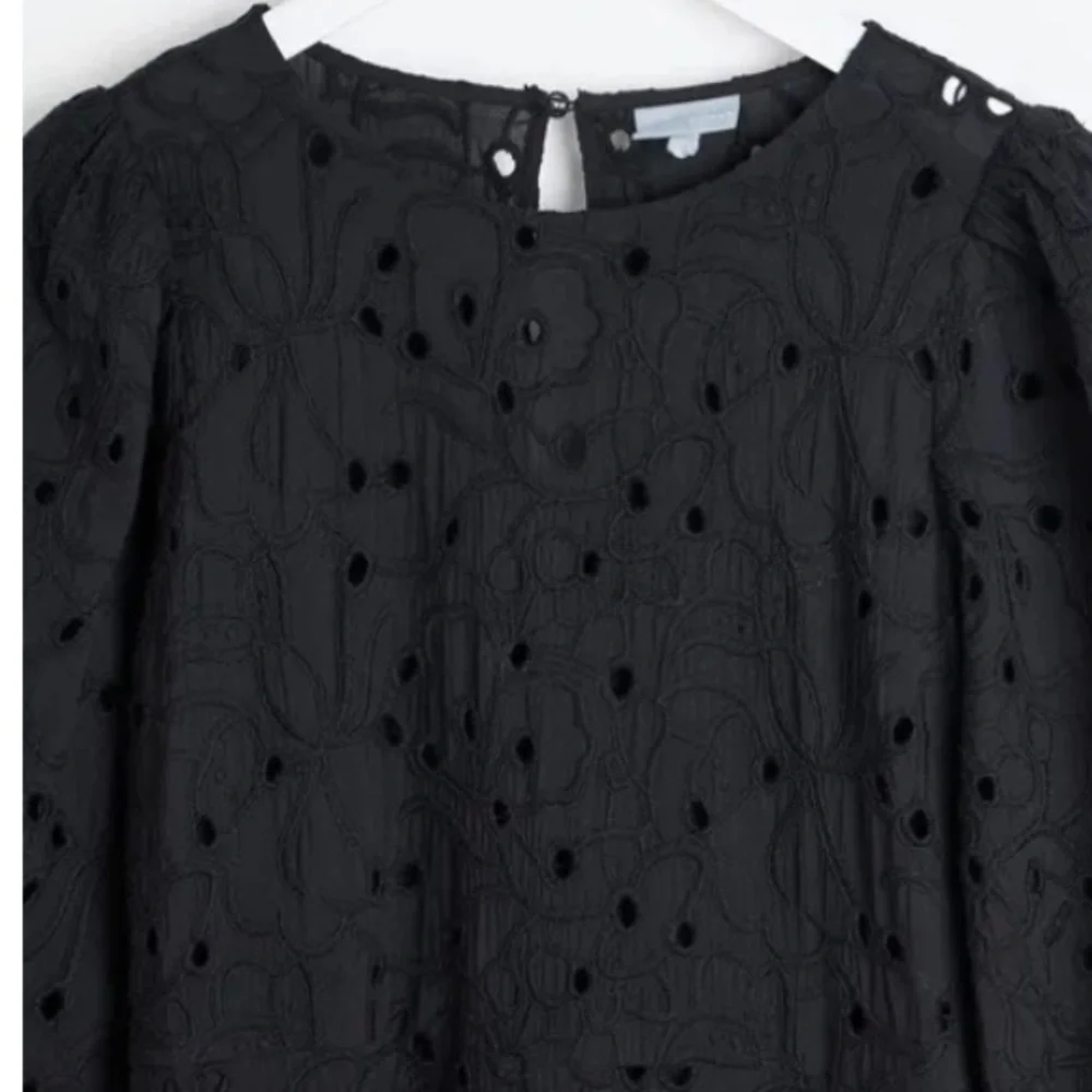 OLIVER BONAS
Broderie Tiered Midi Dress, US size 2, New without tags - Picture 4 of 12